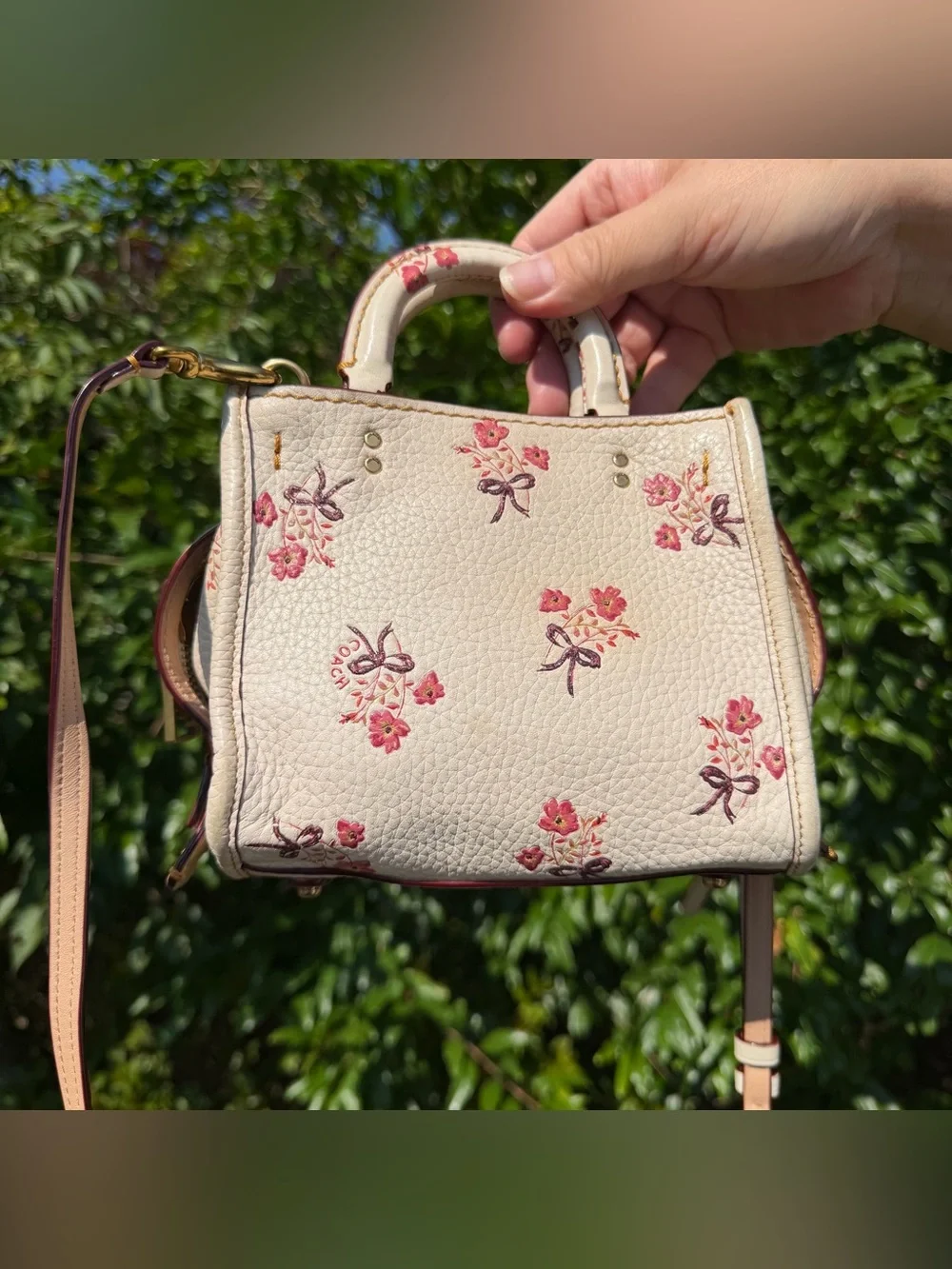 Coach Rogue 17 with Floral Bow Print (26835)
